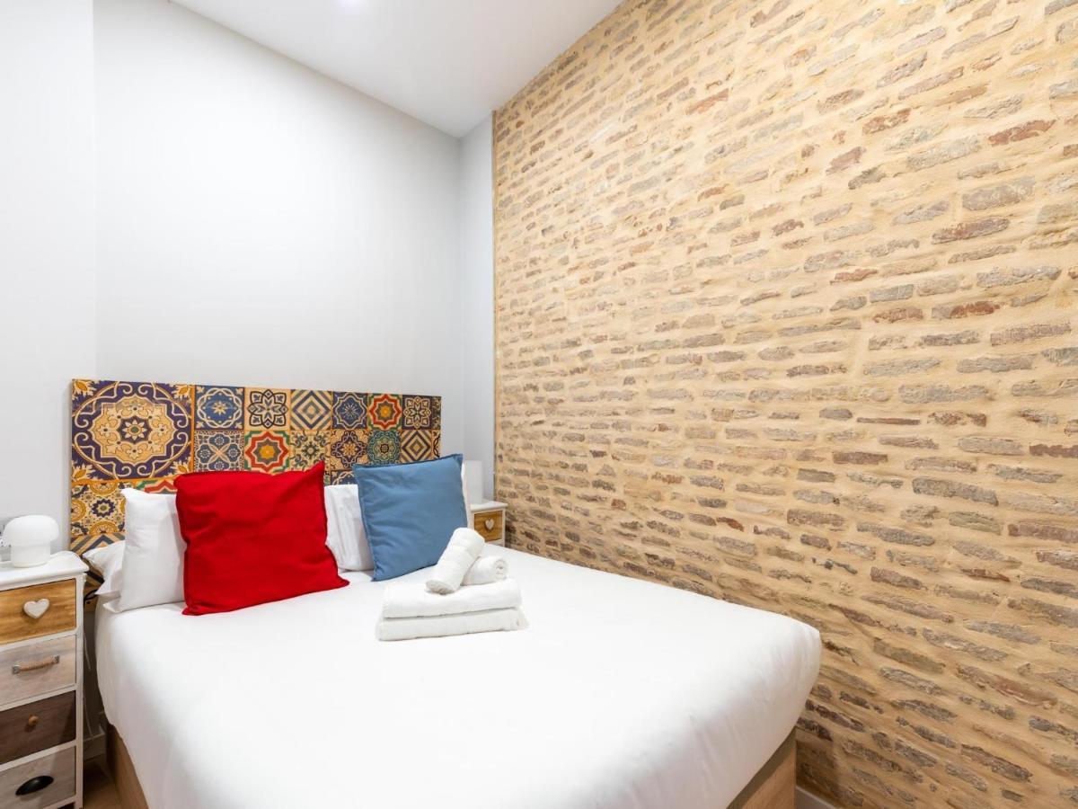 Holi-Rent Padre Manjon Apartment Seville Exterior photo